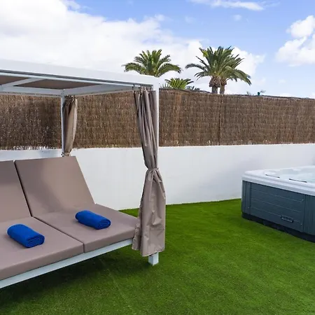 Villa New Lanzasuites *