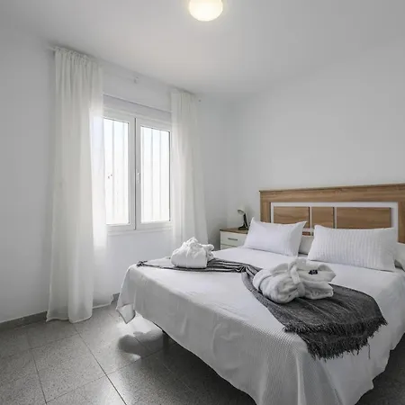 New Lanzasuites * Playa Blanca