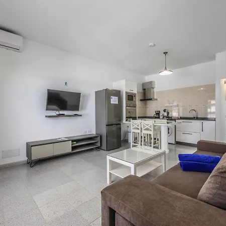 Villa New Lanzasuites Playa Blanca