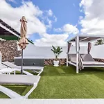 New Lanzasuites Villa *