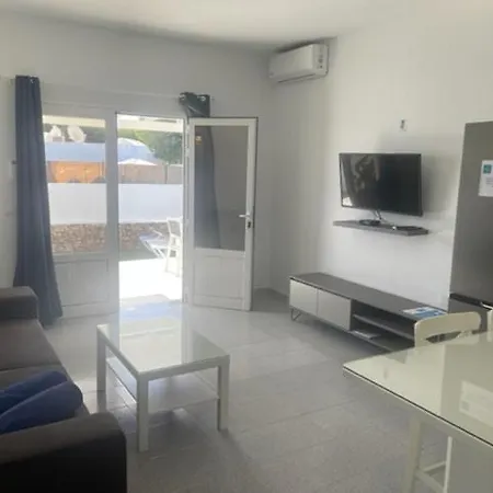 Villa New Lanzasuites *