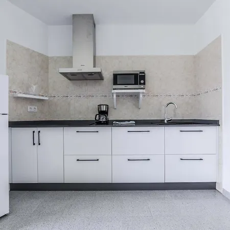 Villa New Lanzasuites *