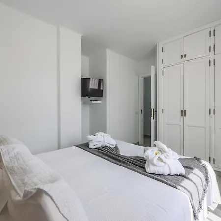 New Lanzasuites بلايا بلانكا