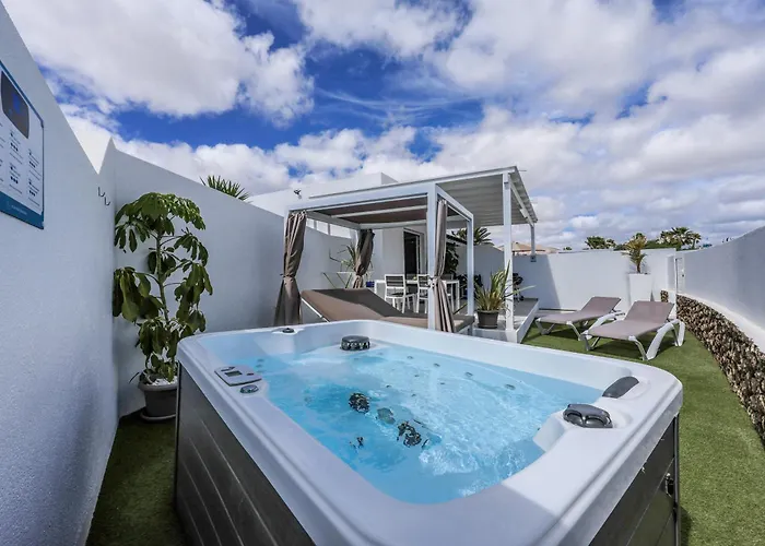 New Lanzasuites Villa Playa Blanca (Lanzarote)